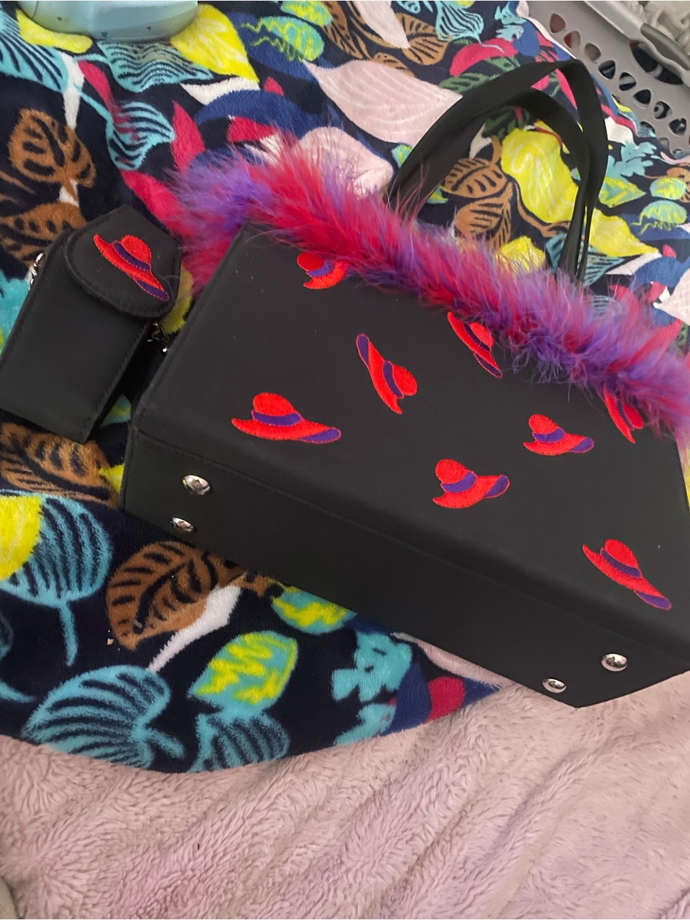 Black Tote Bag with Red Hat Embroidery and Purple-Pink Fur Trim